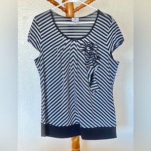 Womens XL Black&Grey Stripe WORTHINGTON PULLOVER SHIRT Capped Sleeves, Lace NWOT